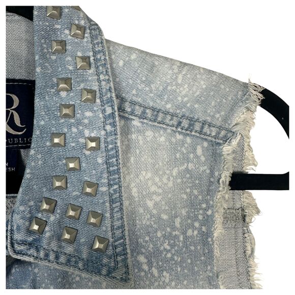 Rock & Republic Gunshow Studded Acid Wash Vest Women's Size Small NEW with Tags - Picture 6 of 6